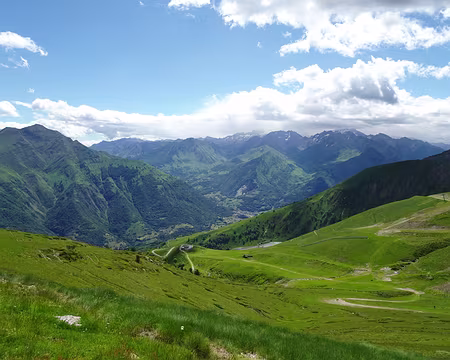 DSC08794 Du col de Riou, vue sur Luz St Sauveur