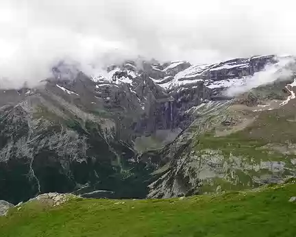 DSC08854 Du pic de la Pahule, vue sur le cirque de Gavarnie