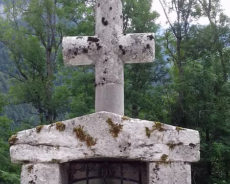 079 L’oratoire de None (1545) indiquait autrefois l’une des limites de la Chartreuse de Currière près de Saint-Laurent-du-Pont