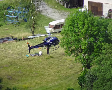 DSC09143 Hélico de ravitaillement des refuges