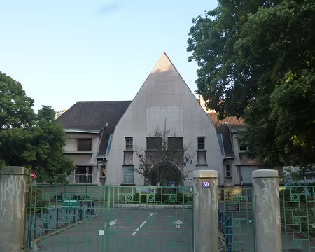 P1130890 Ecole élémentaire de plein air et maternelle (1933)