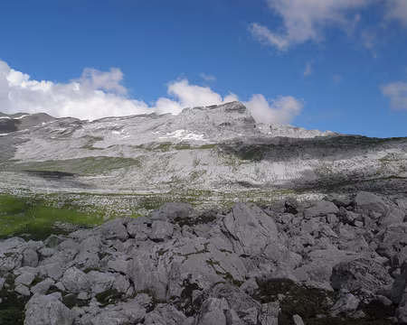 00068 au-dessus du refuge de Sales