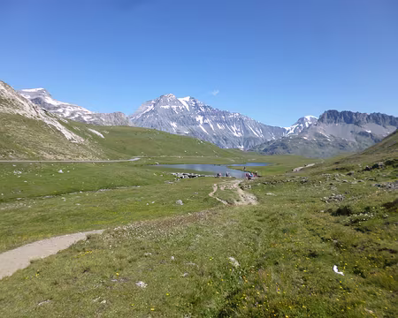 P1130916 En direction du refuge du Plan du Lac