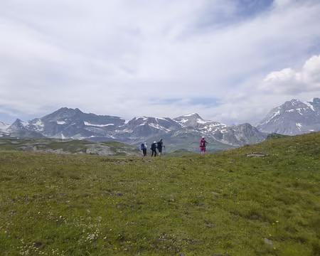 P1130968 Retour vers le refuge du Plan du Lac