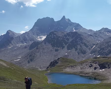 020v Un des lacs de Lanserlia.