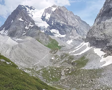 035v Montée vers le Lac de la Patinoire.