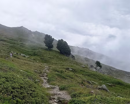 079v Dans les nuages…