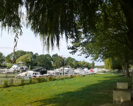 P1140120 Port de Neuilly-sur-Marne