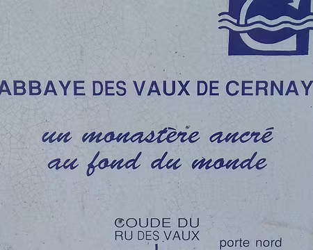 021 Située dans la vallée du Ru des Vaux, elle est classée Monument historique