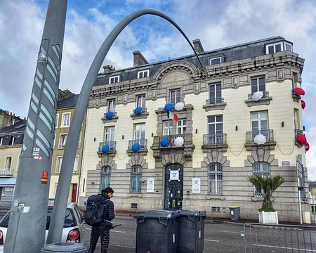042 La fabrique de parapluies dans l'ancienne banque de France