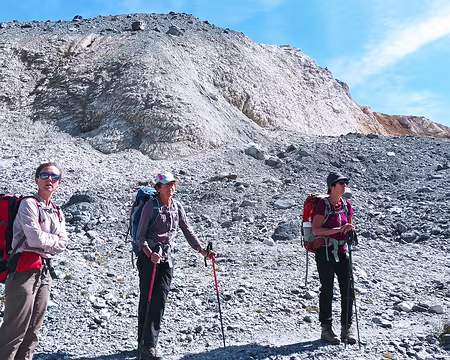 00030 les traces du glacier marquent son recul