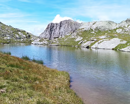 00033 le lac du Mont Coua
