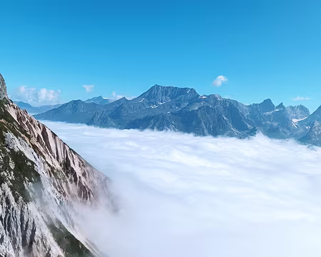 00062 mer de nuage sur Pralognan