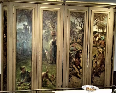 039 Les artistes ont laissé de nombreux décors peints dans l’auberge