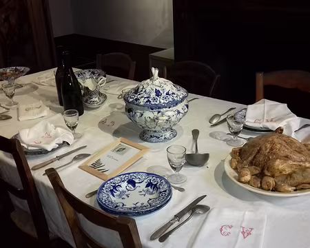 040 La salle à manger des Officiers était réservée aux militaires du camp de Fontainebleau en 1839