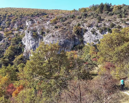 047 Face ouest du Plateau de Savel.