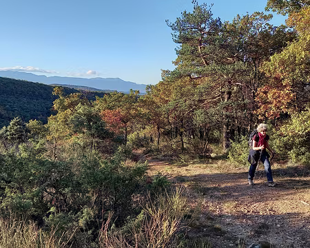 056 Nous empruntons le GRP Grand Tour de la Gervanne, mais aussi le GR9, et des PR.