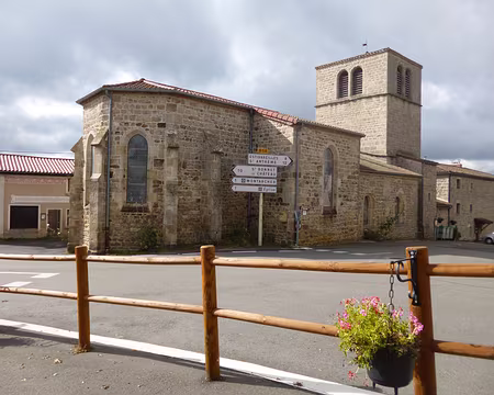 P1140335 Eglise Sainte-Marie, La Chapelle-en-Faye ((alt. 1080 m.)