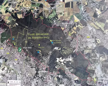 012 La forêt de Montmorency (2200 ha) est située entre la vallée de Montmorency au sud et la plaine de France au nord