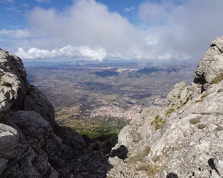 DSC09419 La ville d'Orgosolo