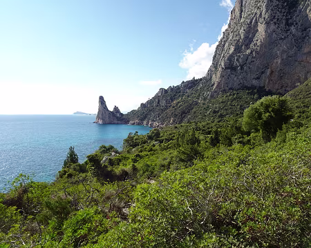DSC09518 La pointe de Pedra Longa (128m)