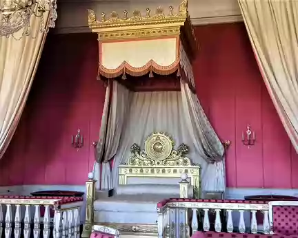 003 La Chambre de l’Impératrice Marie-Louise dans l’aile sud du Grand Trianon