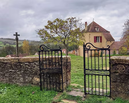 04 A l'église d'Asquins