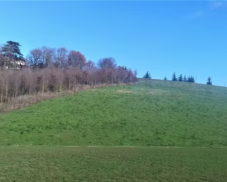 016 avant qu’elle ne devienne une carrière de gypse à ciel ouvert exploité pendant quatre décennies