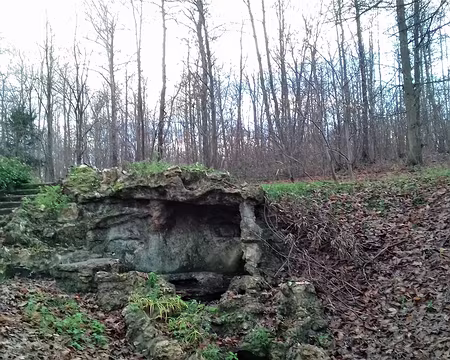 042 Grotte et rocaille au sommet du système hydraulique
