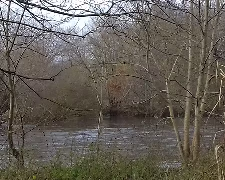 033 Le Loing a une longueur de 142 km