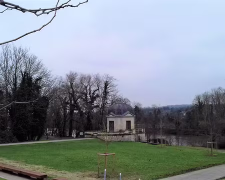 031 Le Pavillon d’Amour (XVIIIème siècle) de l’ancien château de Neuville-sur-Oise