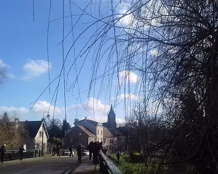 024 Le village de Guérard et l’église Saint-Georges