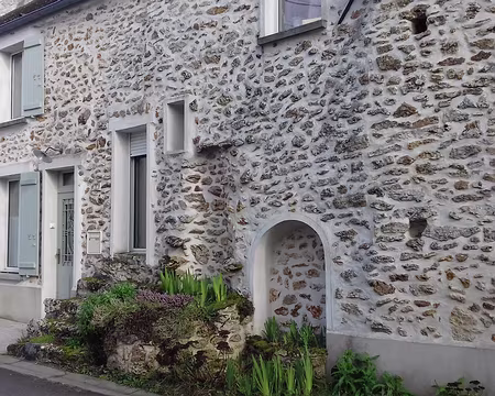 033 Maison traditionnelle en pierre