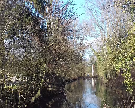 045 Près du château de Dammartin