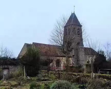 020 L’église Saint-Clair (XI-XVIème siècle) vue depuis le jardin, classée Monument historique en 1983