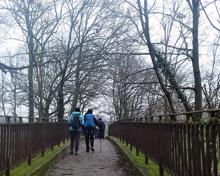 022 Passerelle au-dessus du ru d’Angoulême