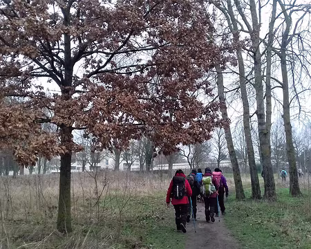 036 Traversée de la ville nouvelle des Ulis, créée au milieu des années 1970 selon les préceptes de Le Corbusier,