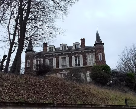 019 Un château à Meudon (vu du chemin Scribe)