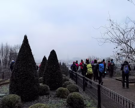 021 C’est à Bellevue, sur le plateau de Meudon, que s’élevait le château. Construit en 1748, il a été détruit après la Révolution. Panorama sur la Seine et Paris....
