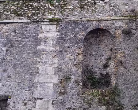 023 Vestiges du mur d’enceinte du domaine de Bellevue