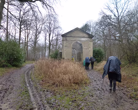 P1140601 Pavillon de Pourras ou pavillon de l'Empereur, rendez-vous de chasse construit en 1808 par Napoléon 1er