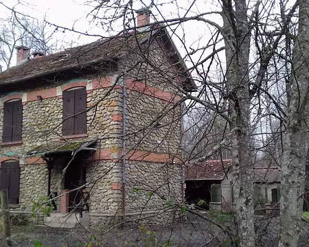 045 Maison forestière au Carrefour des trois mares dans la forêt d’Armainvilliers