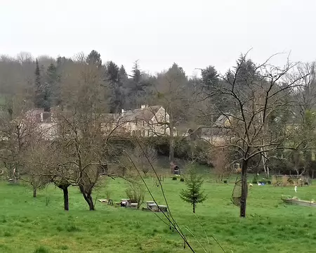 010 Le hameau de Dalibray dans la verdure