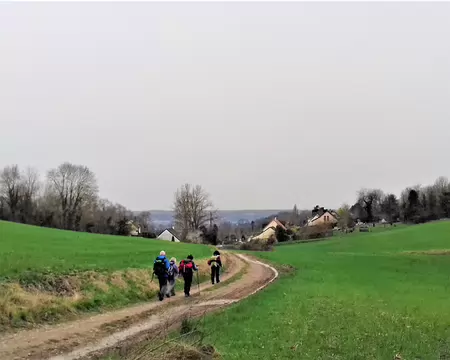 049 Arrivée à Juziers dans la vallée de la Seine