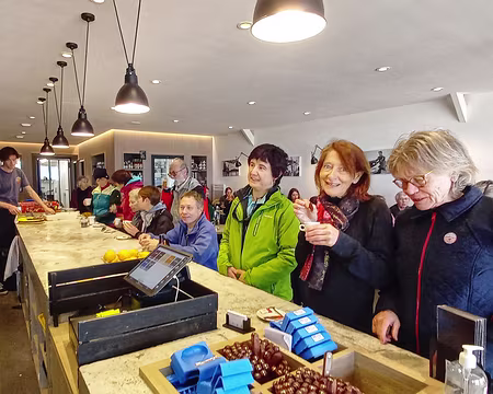 039ab Après le grain, un café au bar à huîtres de Kervenni