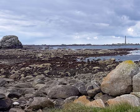 044ab Porz Grac'h, face à l'Ile Vierge