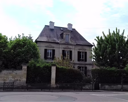 036 Belle demeure dans la Grande Rue de Vieux Fosses