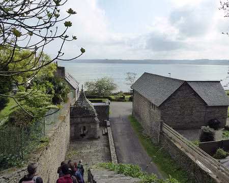 P1020578 chapelle et source de St Efflam