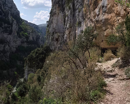 064_DSCF8251 Quand on arrive là on se demande bien par où ça passe