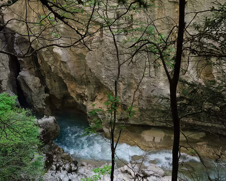 121_DSCF8671 L’Imbut, c’est ici que le Verdon disparait sous terre pendant 300 mètres